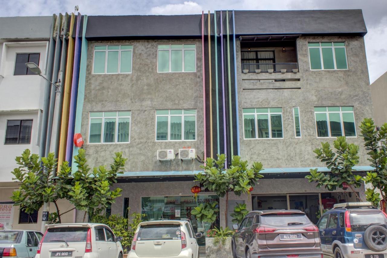 Oyo 90114 Home Rest Hotel Skudai Exterior photo